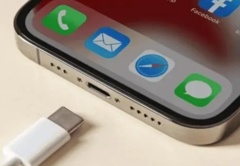 高要苹果15维修分享iPhone15改USB-C接口后能和安卓用户互借充电器吗 